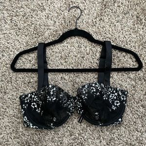 MAKE AN OFFER - VS Black Bra with Silver Flowers
